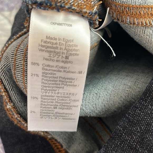 Madewell Pull On Jeans in dark wash size 26! - Picture 9 of 11